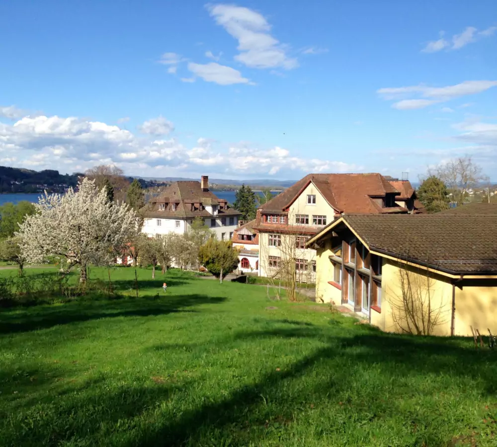 Schloss Glarisegg mit dem Untersee im HIntergrund